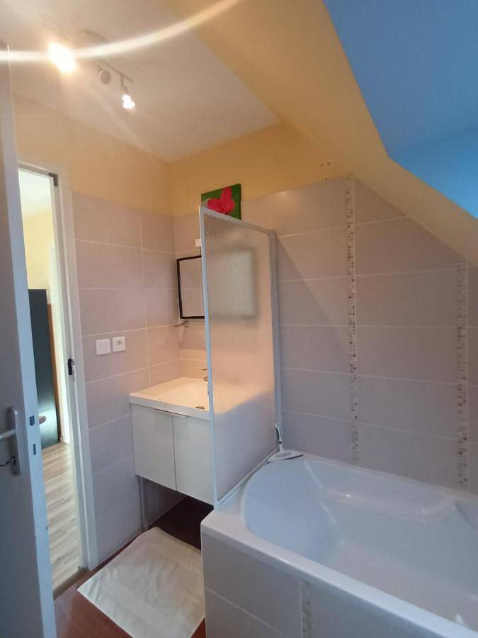 Gîte pour 4 personnes, avec jardin à Donges - 3