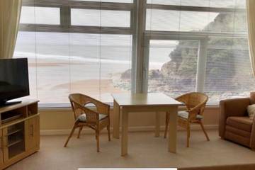 Ferienwohnung für 4 Personen, mit Meerblick in Wales