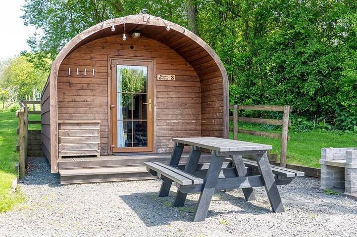 Glamping for 4 people in Yorkshire Dales National Park