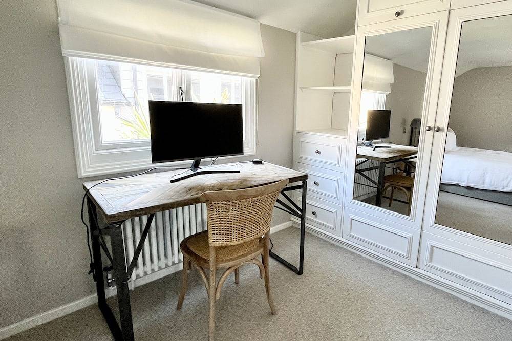 Cosy & elegant cottage in charming Newlyn in Newlyn, Cornwall