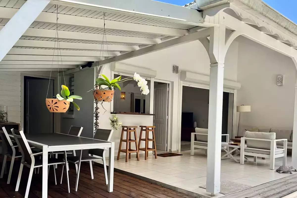 Houses & Villas for 4 Persons in Lamentin, Guadeloupe (Caribbean)