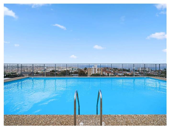 Ferienwohnung für 2 Personen, mit Pool und Meerblick, kinderfreundlich - 1