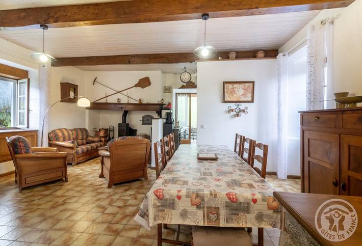 Gîte pour 7 personnes, avec jardin à Saint-Pastous - 2