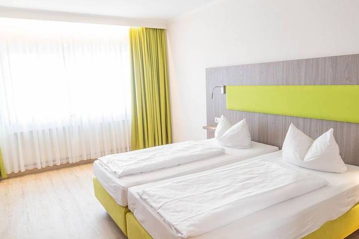 Ferienhaus für 2 Personen, mit Terrasse und Sauna in Rhein (Deutschland) - 3