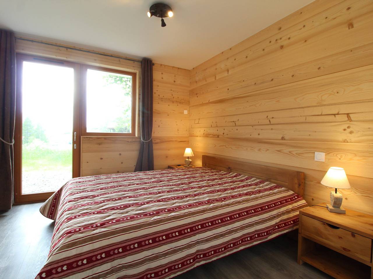Ganze Wohnung, Jo0006: Geräumige Wohnung für 8 Personen in Val Cenis Le Haut, nahe Skilift in Lanslevillard, Region Saint-Jean-de-Maurienne