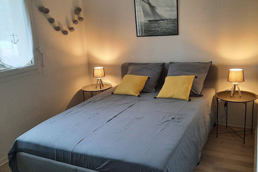 Appartement entier, Appartement Carnac avec jardin privatif à 200m des plus belles plages in Carnac, Côte des Mégalithes
