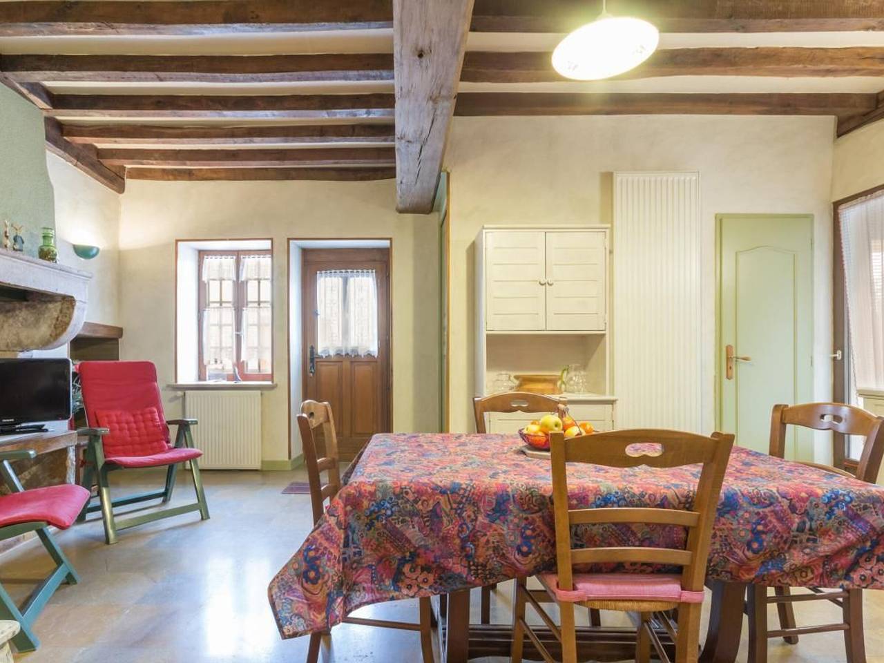 Gîte voor 4 personen met terras in Corgoloin, Beaune en omgeving