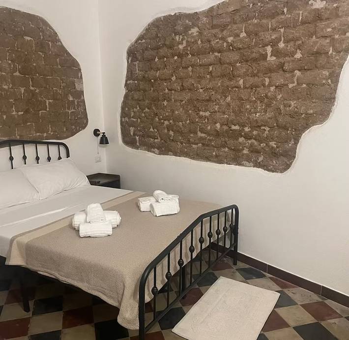 Room for 2 people, with garden, with pets