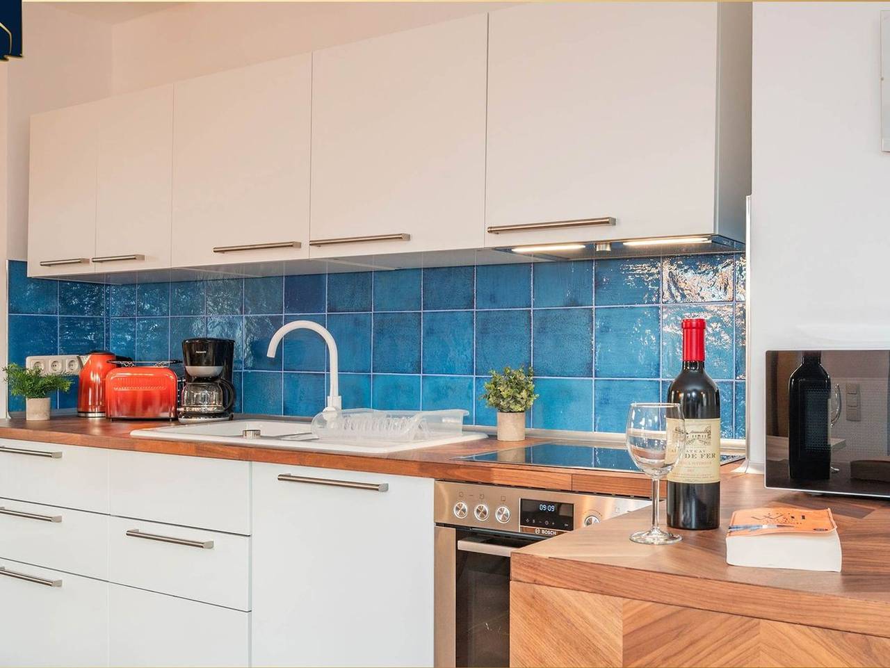 Ferienhaus Backhus - Idyllisches Landhaus mit großem Garten – ideal für Familien & Gruppen in Mellenthin, Usedom