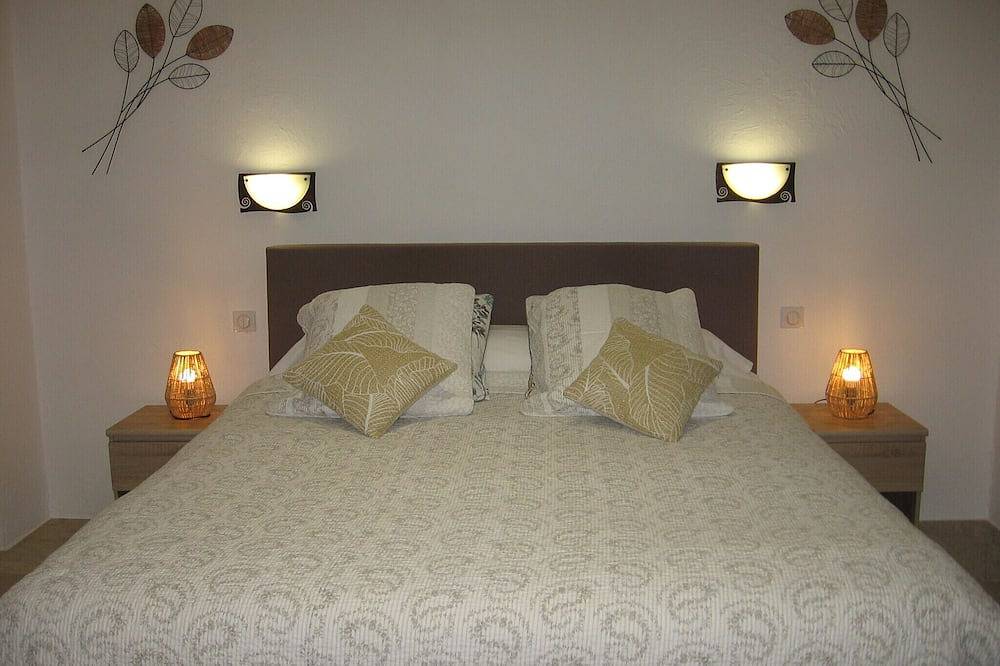 Superb Atypical Loft In Provence in Fayence, Draguignan Region