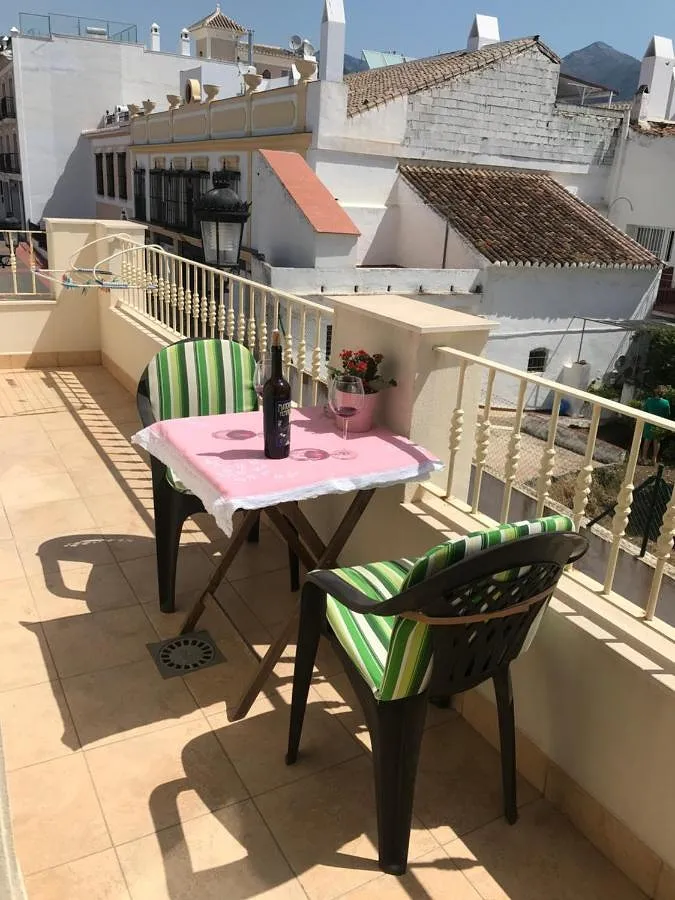 Apartamento de vacaciones para 2 personas, con terraza y vistas - 1