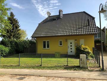 Ferienhaus für 7 Personen, mit Sauna und Terrasse sowie Garten, kinderfreundlich in Göhren-Lebbin