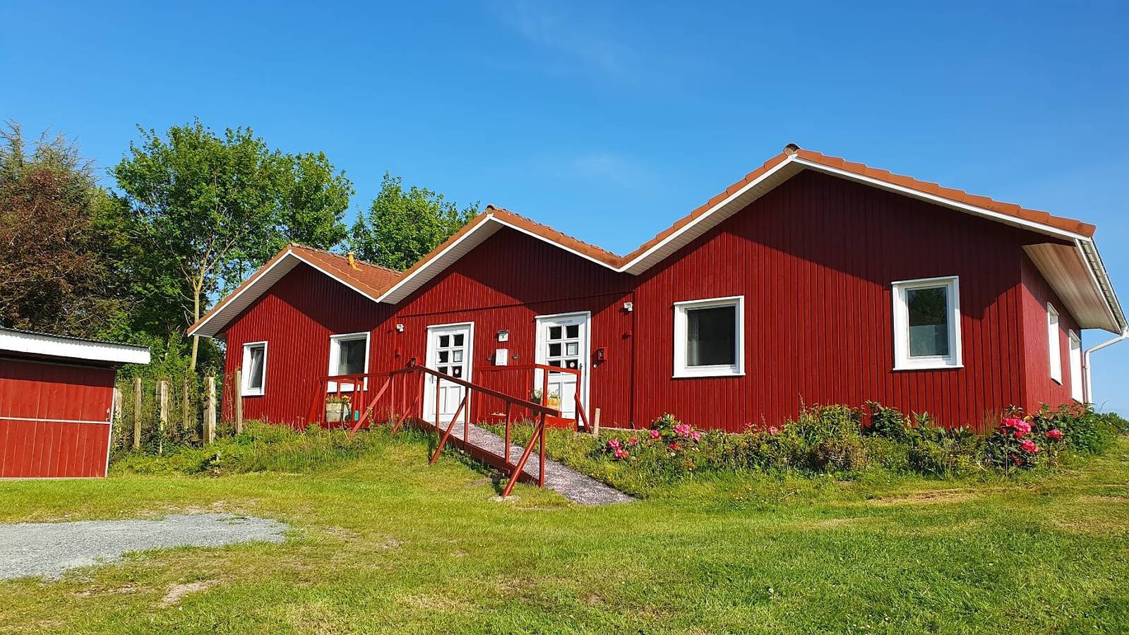 Ganze Wohnung, Ferienwohnung "Erika"im schwedischen Stil mit großen Garten und Nähe zu Ostsee und Schlei in Saustrup, Schleswig-Flensburg