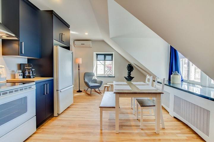 Location de vacances pour 2 personnes, avec jardin dans Sainte-Anne-des-Monts - 4