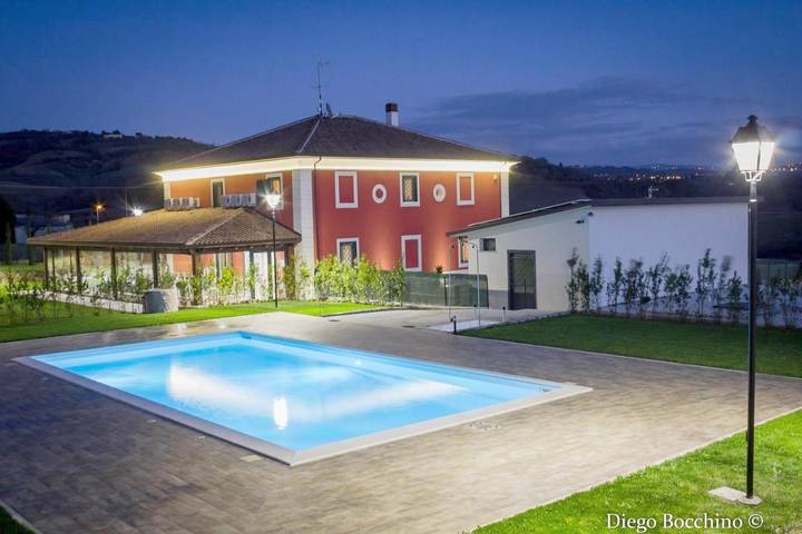 Chambre d’hôtes pour 4 personnes, avec jardin ainsi que piscine et vue - 1