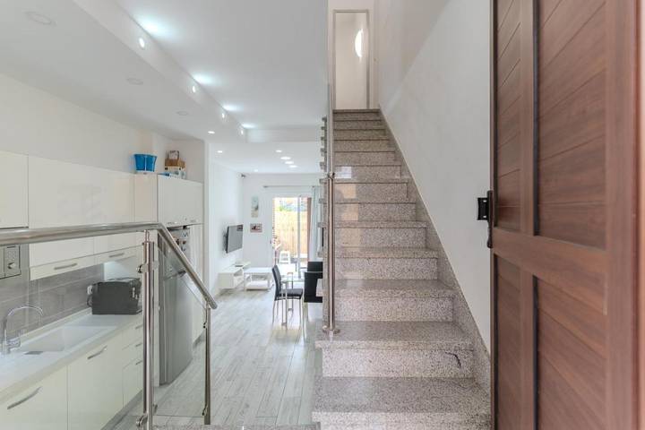 Villa pour 4 personnes, avec balcon ainsi que vue et piscine à Playa de las Américas - 4