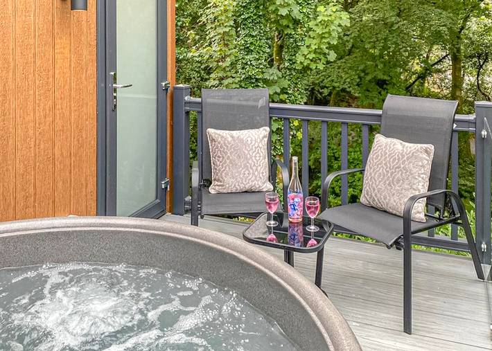 Glamping for 2 people in North-Wales