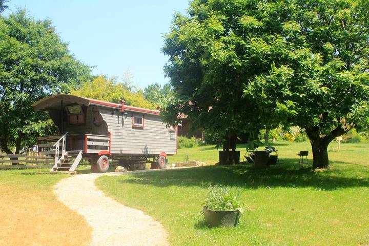Cottage pour 4 personnes, avec jardin et vue à Saint-Vincent-en-Bresse
