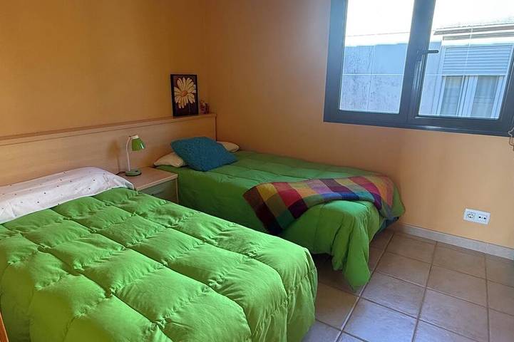 Portosin, a beautiful home with spectacular views of the Muros-Noia estuary in Miñortos, Porto do Son