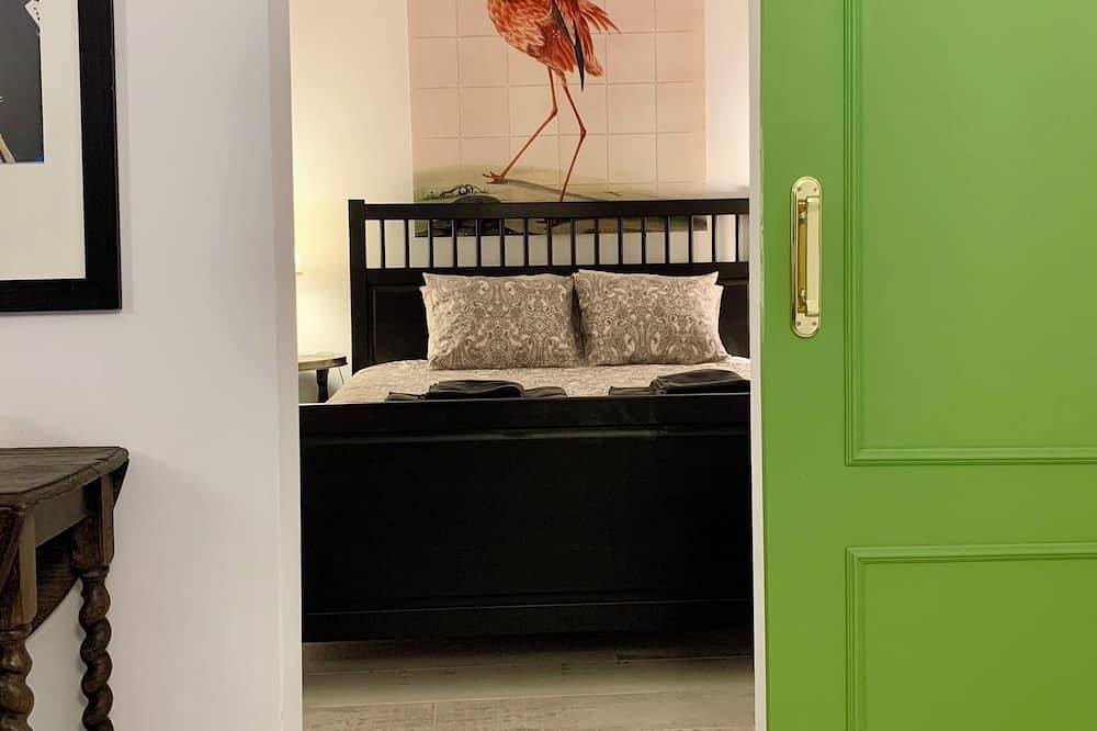 Where Style meets Comfort. Characteristic house in the authentic village Fuseta in Fuseta, Moncarapacho e Fuseta