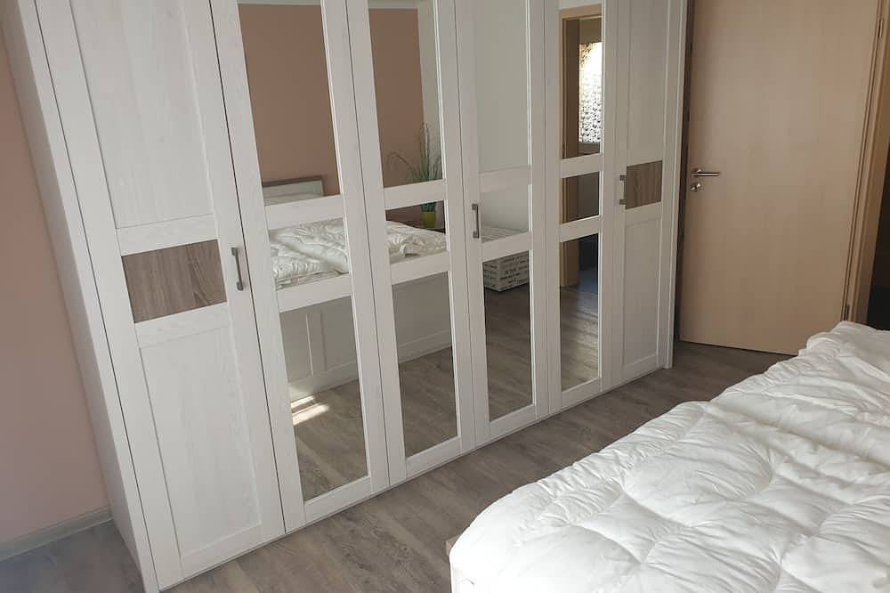 Ganze Wohnung, Ferienwohnung am Störmthaler See-Leipziger-Neuseenland in Großpösna, Leipziger Neuseenland