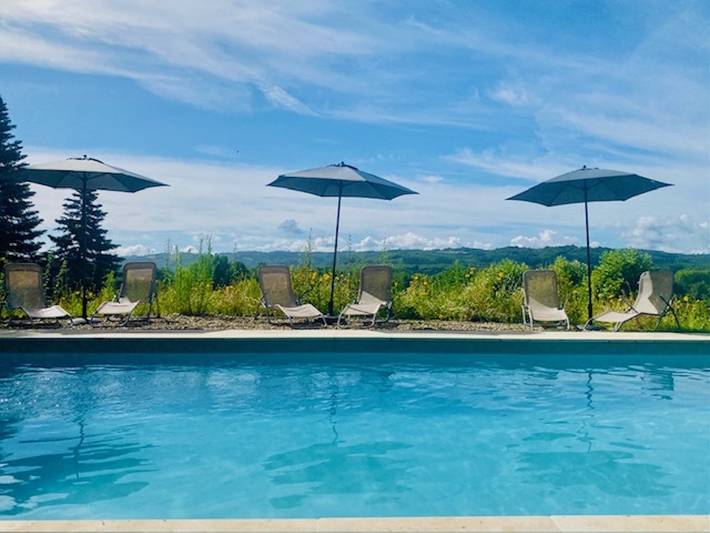 Location de vacances pour 10 personnes, avec jardin et terrasse à Saint-Léon-sur-Vézère - 2