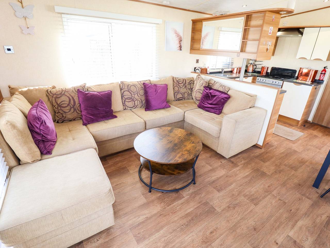 Loopy’s Place - Pg178 in Chapel St. Leonards, Lincolnshire