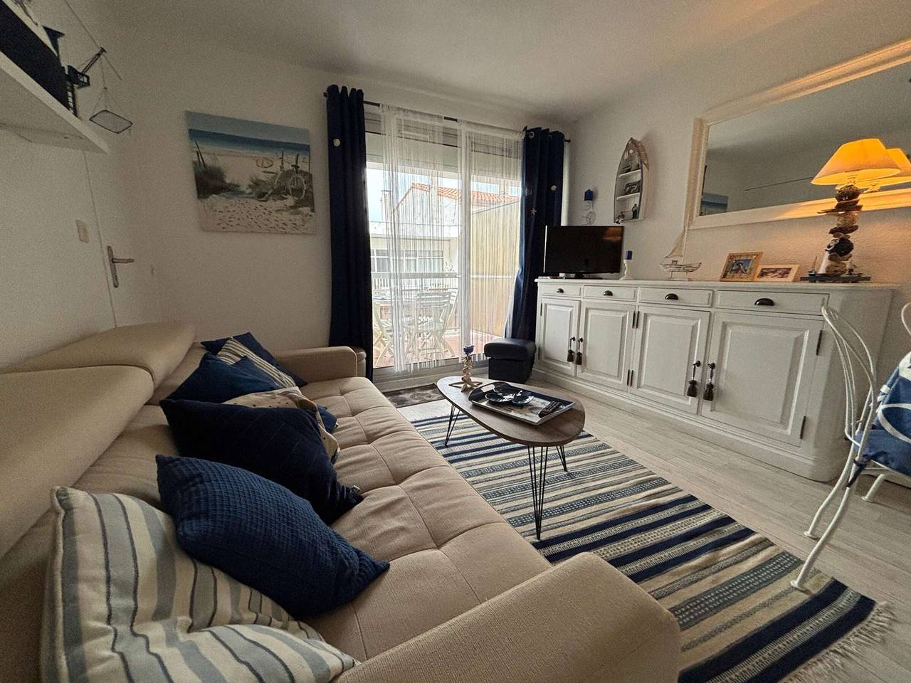 Appartement entier, Appartement 2 pièces à Royan/Pontaillac avec balcon et parking in Pontaillac, Royan