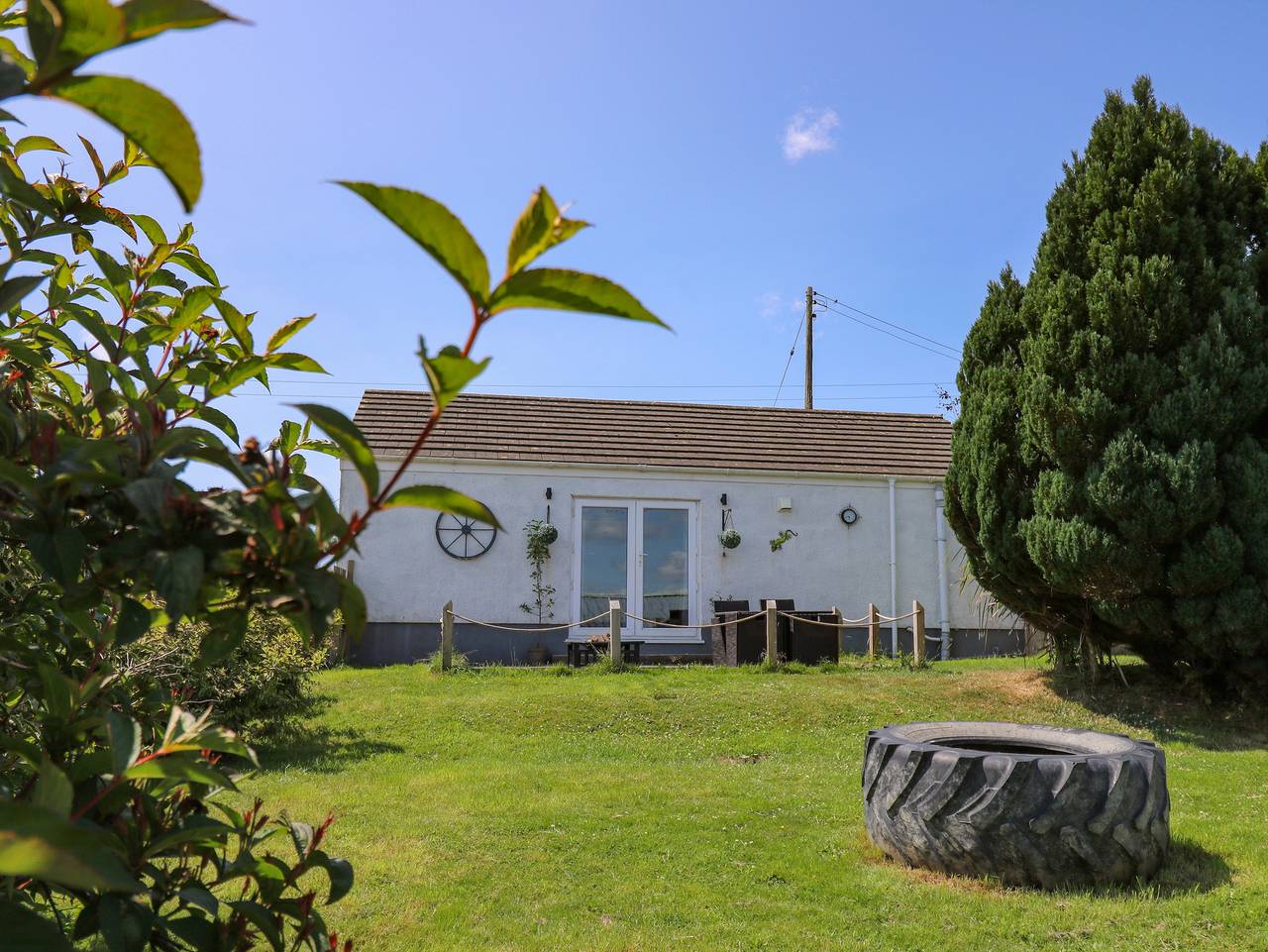 Ty Cwtch in Carmarthenshire