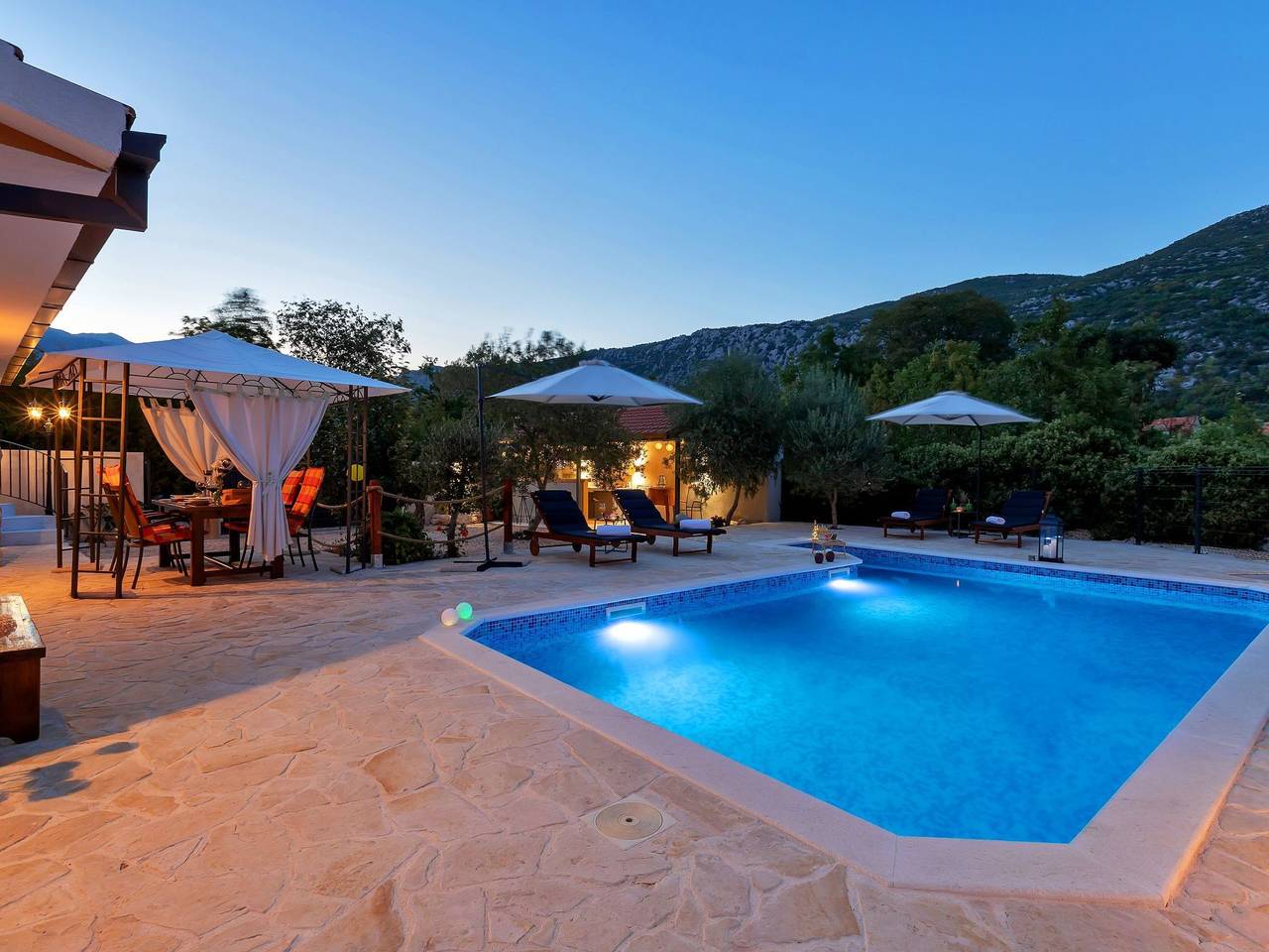 Villa Melita in Makarska Riviera