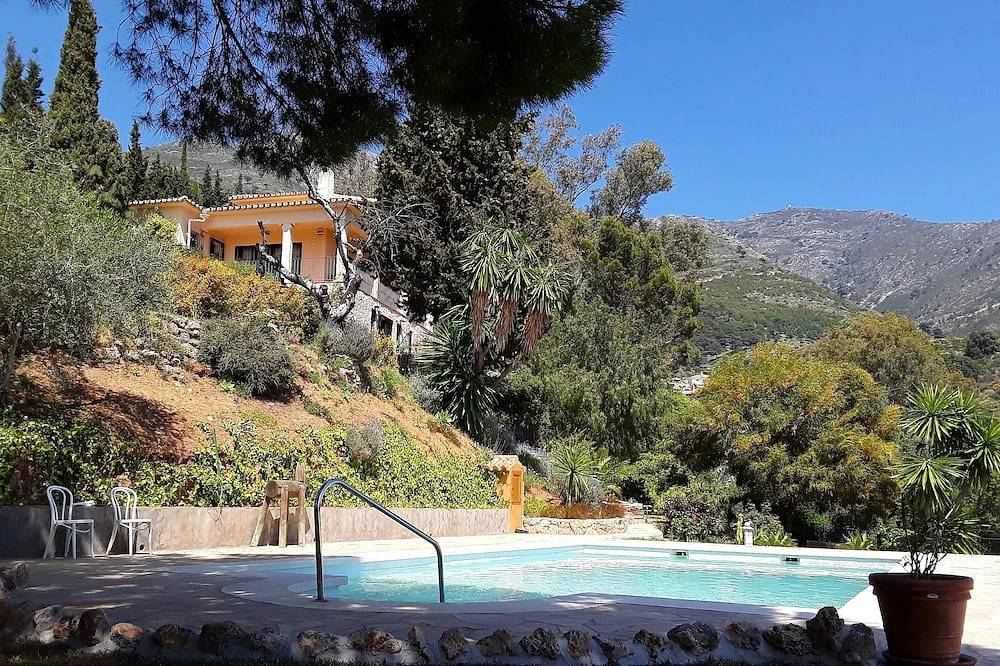 Casa vacanza a Mijas a partire da 265€ a notte