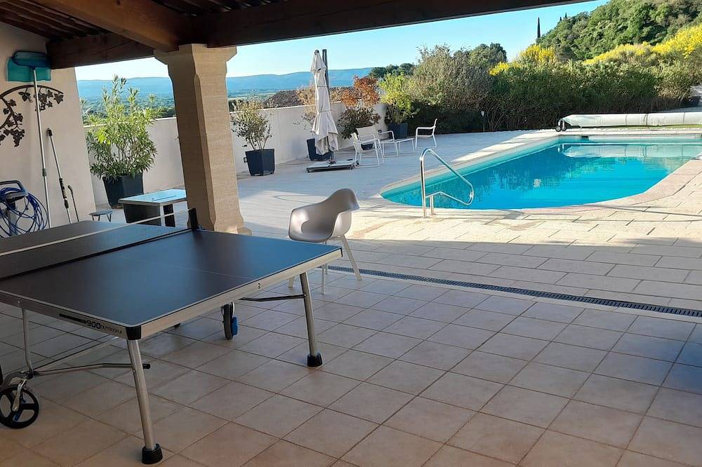 Pied Du Ventoux Villa Grand Confort in Crillon-le-Brave, Parc naturel régional du Mont-Ventoux