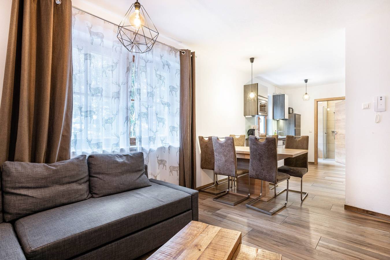 Ganze Wohnung, Ferienwohnung "Goodlife Top 1" mit Bergblick und Wlan in Saalbach, Saalbach-Hinterglemm