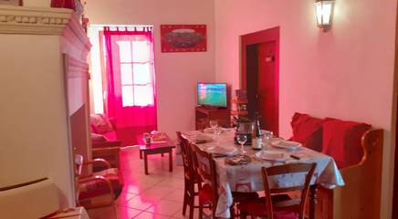 Gîte pour 4 personnes, avec balcon et jardin à Saint-Jean-d'Arves