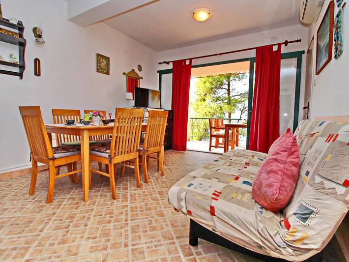 Ferienwohnung für 5 Personen, mit Balkon und Terrasse