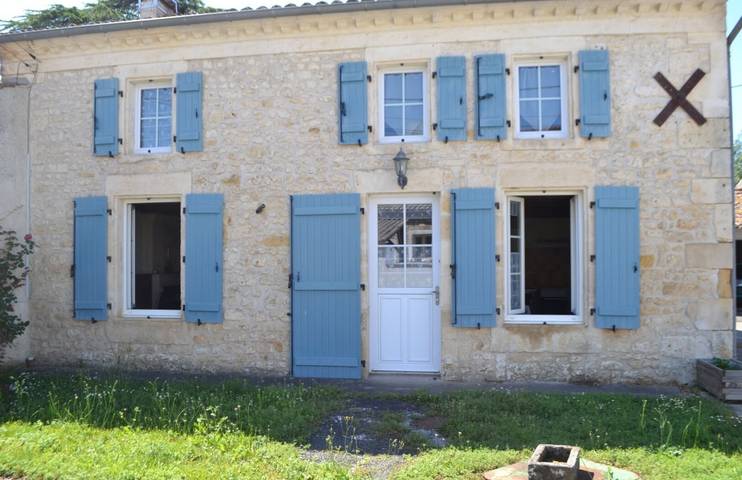 Location de vacances pour 6 personnes, animaux acceptés à Saint-Simon-de-Pellouaille