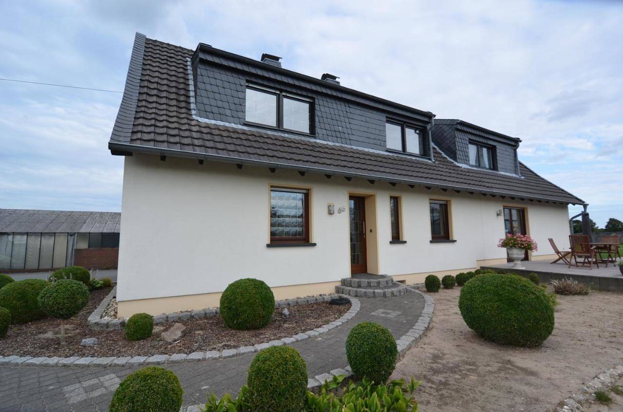 Ganze Wohnung, One-Bedroom Apartment in Geldern, Niederrhein