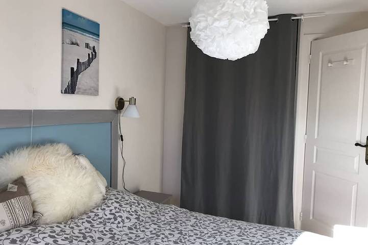 Location de vacances pour 4 personnes, avec jardin ainsi que terrasse et piscine à Saint-Simon-de-Pellouaille - 4