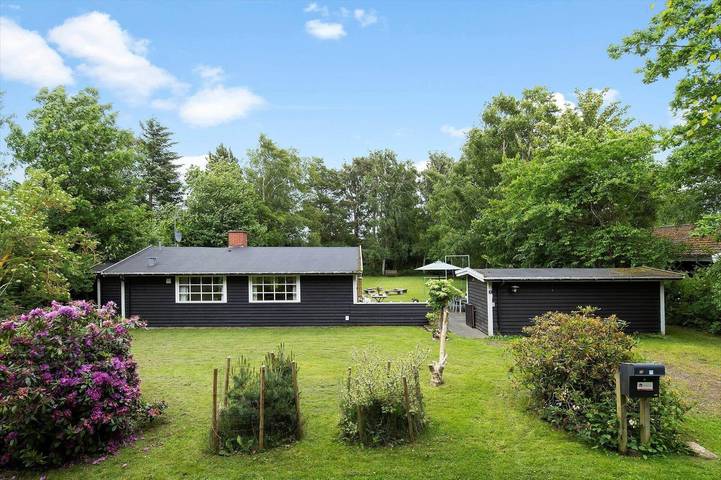 Ferienhaus für 6 Personen, mit Terrasse und Garten