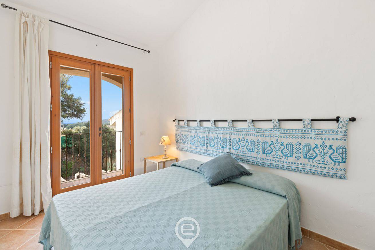 Garden Delight House in Chia, Domus De Maria