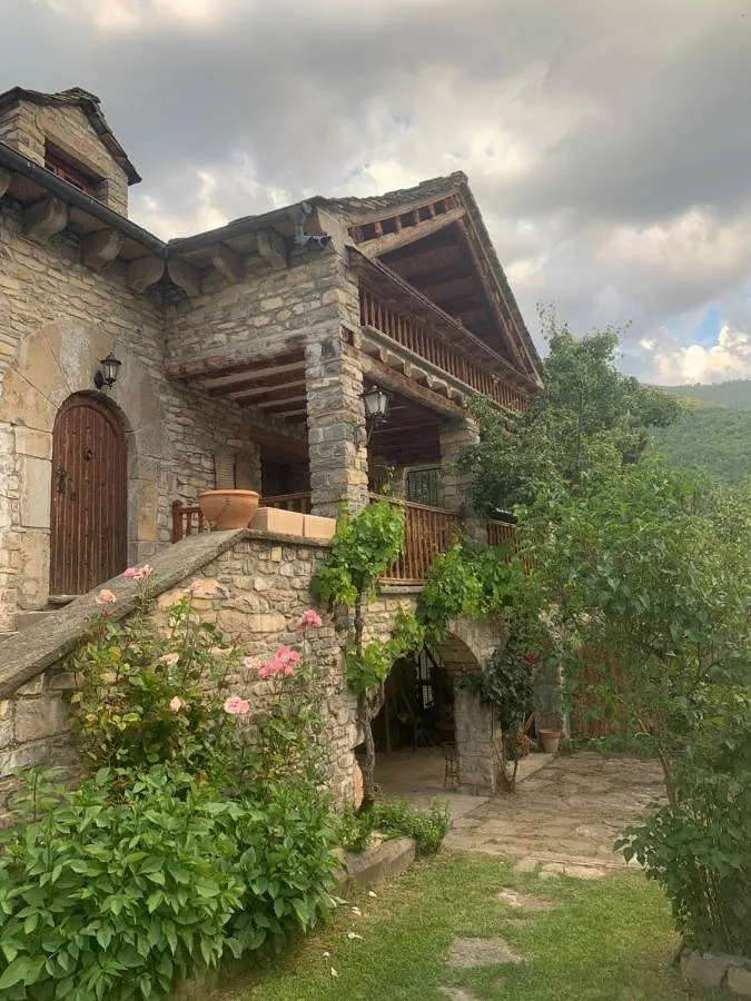 Holiday home for 12 people, with garden and view - 1