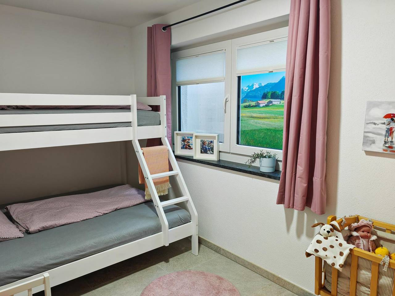 Ganze Wohnung, Apartment „City High Mountain“ mit privater Terrasse, Garten und Wlan in Brunnthal, Oberbayern
