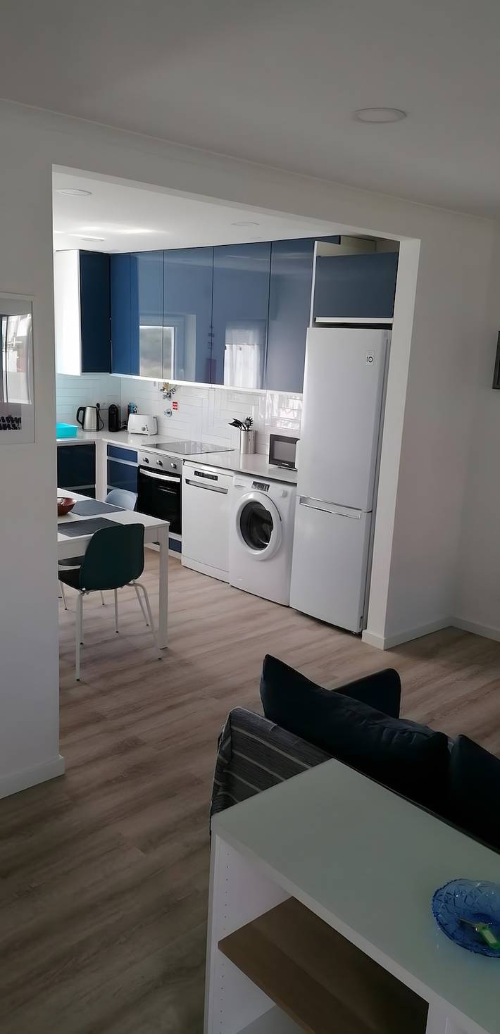 Baleal Atlantic 10 Holiday Home with Private Terrace, Wi-Fi and Air Conditioning in Baleal, Leiria District