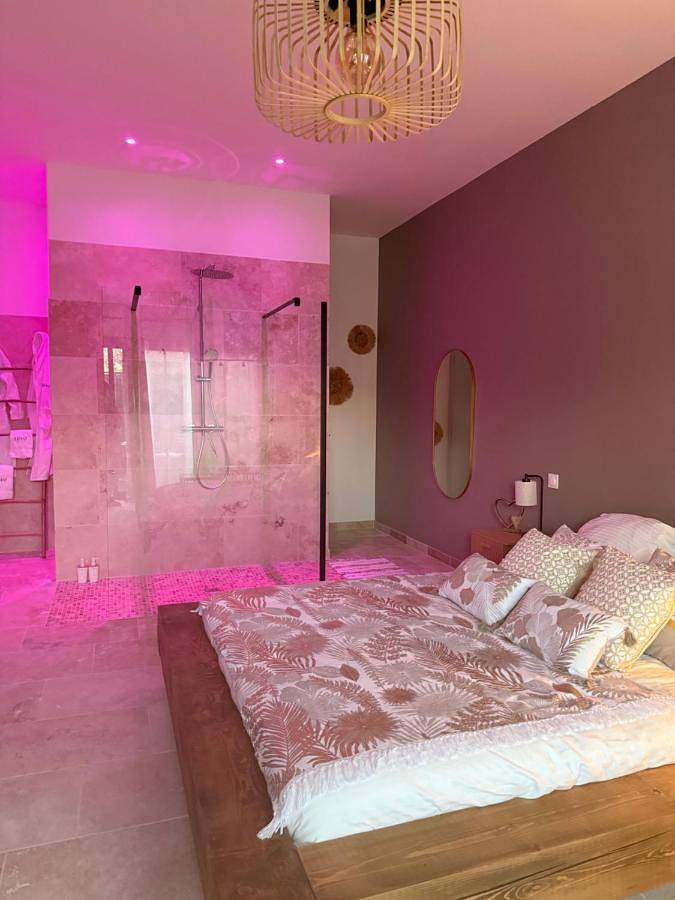 Secret Love Room in Bezouce, Région de Nîmes