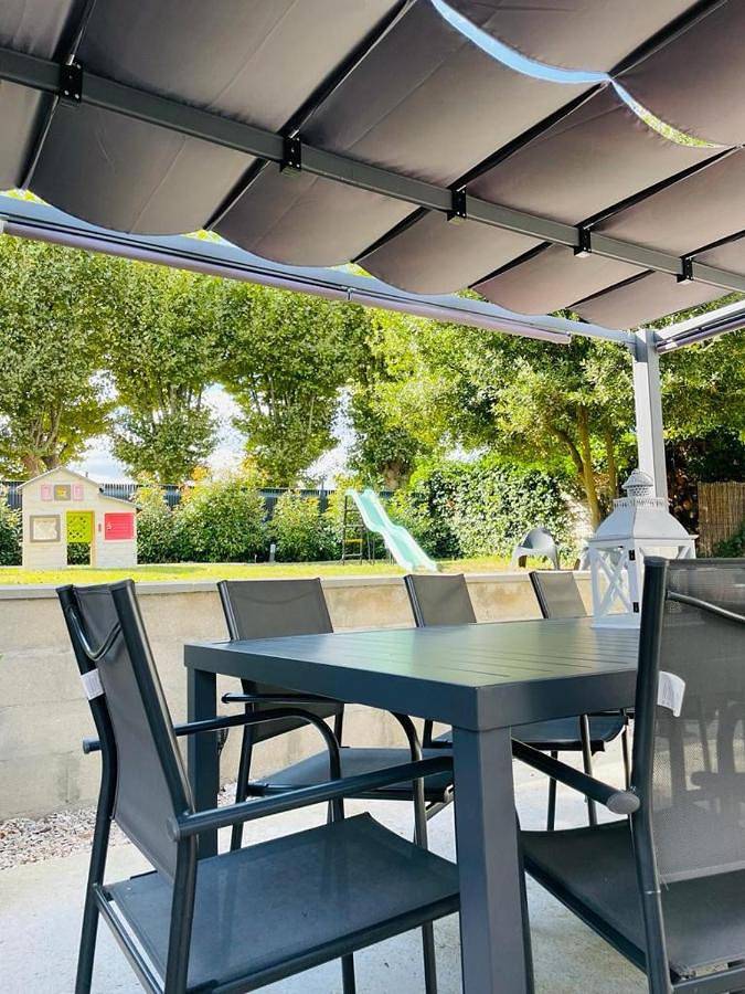 Maison de vacances pour 6 personnes, avec terrasse et jardin, animaux acceptés