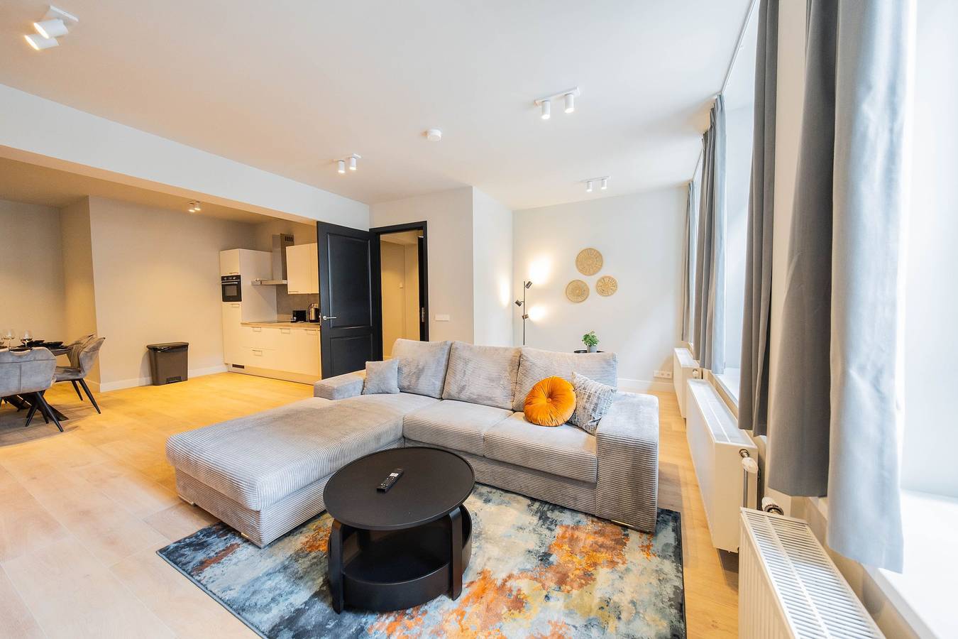Entire apartment, Rotterdam Rustique  3Bdr Apartment Juf in Rotterdam, South Holland