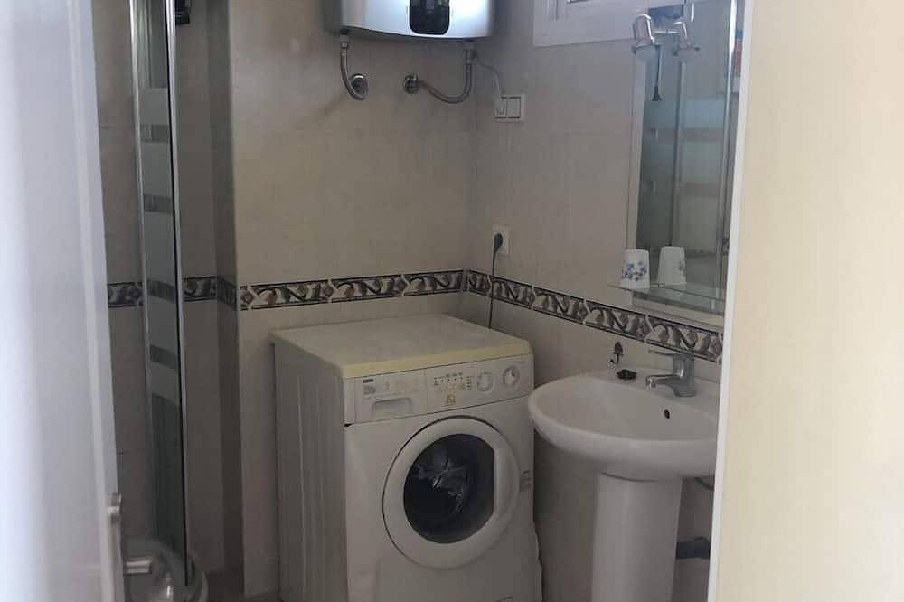 Entire apartment, Cozy apartment in Torremolinos beach in Torremolinos Centre, Torremolinos