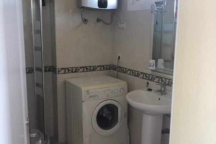 Appartamento intero, Accogliente appartamento nella spiaggia di Torremolinos in Torremolinos Centre, Torremolinos