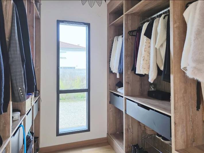 Location de vacances pour 2 personnes, avec Terrasse et Jardin ainsi que Piscine et Vue à Briord