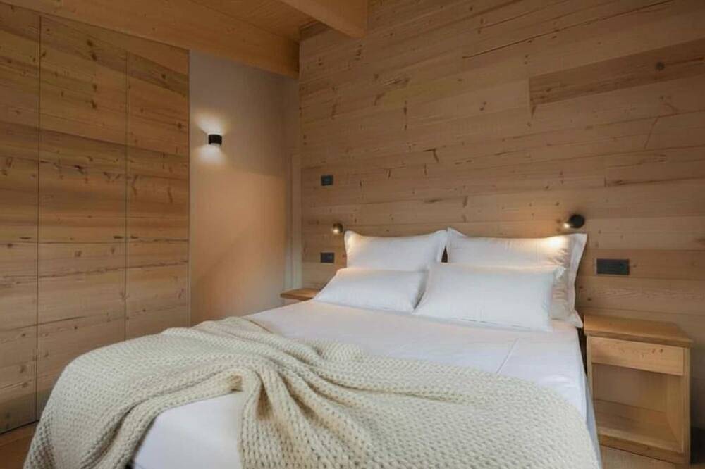 Appartement entier, Rock Art Luxury Attic in Ponte di Legno (Town), Valtellina